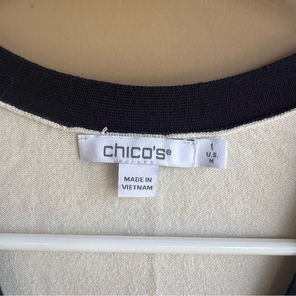 Chico's Mixed Striped Classic Navy Cardigan - Size M Preppy Nautical Casual NWT - Picture 3 of 6